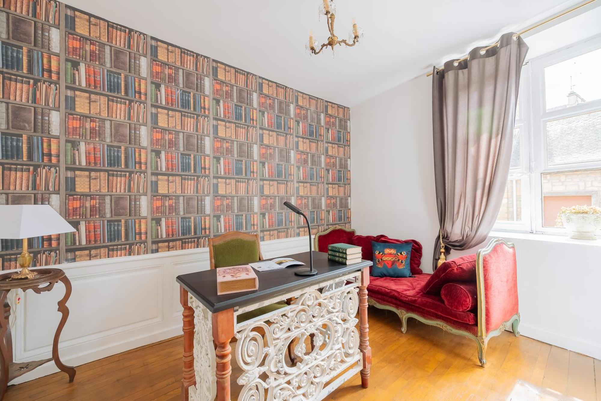 La Suite De Notre Dame Au Pied Du Chateau Fort Sedan Exteriör bild